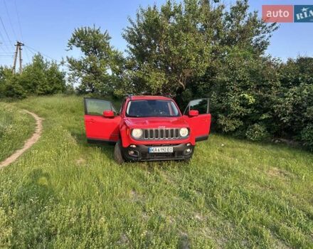Красный Джип Ренегат, объемом двигателя 2.36 л и пробегом 159 тыс. км за 13500 $, фото 2 на Automoto.ua