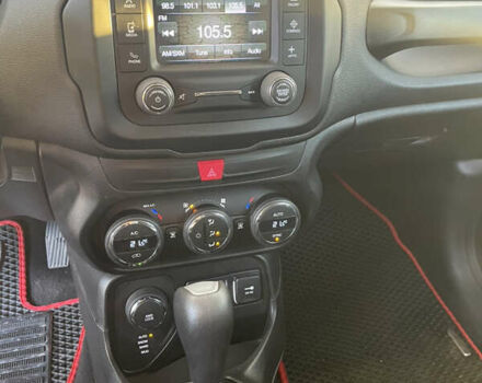 Красный Джип Ренегат, объемом двигателя 2.36 л и пробегом 147 тыс. км за 12100 $, фото 11 на Automoto.ua