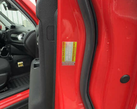 Красный Джип Ренегат, объемом двигателя 2.36 л и пробегом 141 тыс. км за 15777 $, фото 18 на Automoto.ua