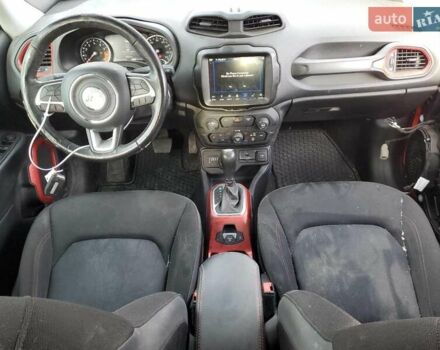 Червоний Джип Ренегат, об'ємом двигуна 2.36 л та пробігом 90 тис. км за 3000 $, фото 7 на Automoto.ua