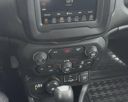 Красный Джип Ренегат, объемом двигателя 2.36 л и пробегом 141 тыс. км за 15777 $, фото 31 на Automoto.ua