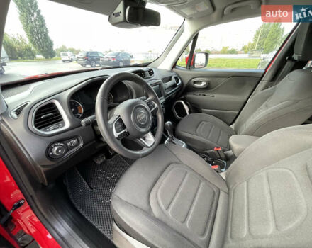 Красный Джип Ренегат, объемом двигателя 2.4 л и пробегом 126 тыс. км за 12950 $, фото 12 на Automoto.ua