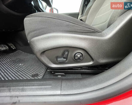 Красный Джип Ренегат, объемом двигателя 2.4 л и пробегом 126 тыс. км за 12950 $, фото 18 на Automoto.ua