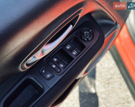 Червоний Джип Ренегат, об'ємом двигуна 2.4 л та пробігом 48 тис. км за 17200 $, фото 24 на Automoto.ua