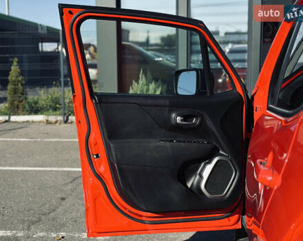 Червоний Джип Ренегат, об'ємом двигуна 2.4 л та пробігом 48 тис. км за 17200 $, фото 23 на Automoto.ua