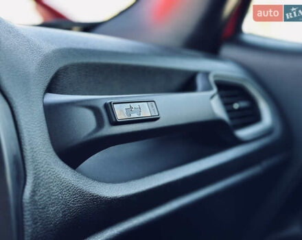 Червоний Джип Ренегат, об'ємом двигуна 2.4 л та пробігом 48 тис. км за 17200 $, фото 48 на Automoto.ua