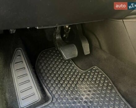 Джип Ренегат 2022 у Києві на Automoto.ua Червоний Джип Ренегат, об'ємом двигуна 1.33 л та пробігом 32 тис. км за 19950 $, фото 28 на Automoto.ua