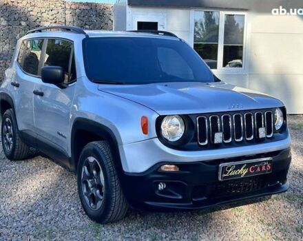 Джип Ренегат, об'ємом двигуна 0 л та пробігом 168 тис. км за 11999 $, фото 2 на Automoto.ua