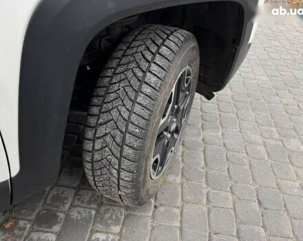 Джип Ренегат, объемом двигателя 0 л и пробегом 120 тыс. км за 14900 $, фото 3 на Automoto.ua