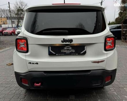 Джип Ренегат, объемом двигателя 0 л и пробегом 120 тыс. км за 14900 $, фото 13 на Automoto.ua