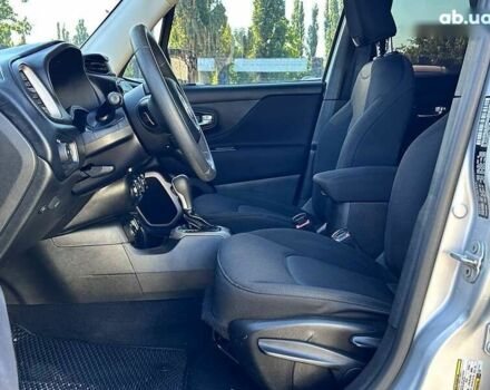 Джип Ренегат, об'ємом двигуна 0 л та пробігом 168 тис. км за 11999 $, фото 12 на Automoto.ua