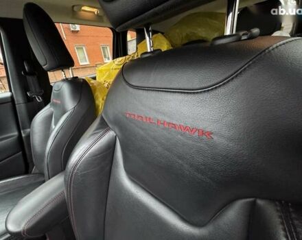 Джип Ренегат, объемом двигателя 0 л и пробегом 120 тыс. км за 14900 $, фото 20 на Automoto.ua