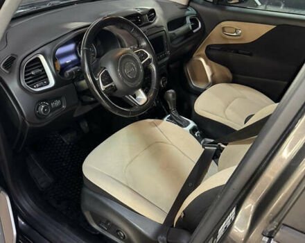 Джип Ренегат, объемом двигателя 2.36 л и пробегом 68 тыс. км за 10250 $, фото 3 на Automoto.ua