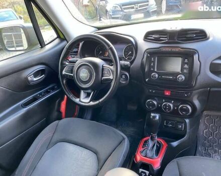 Джип Ренегат, объемом двигателя 2.4 л и пробегом 268 тыс. км за 13300 $, фото 9 на Automoto.ua