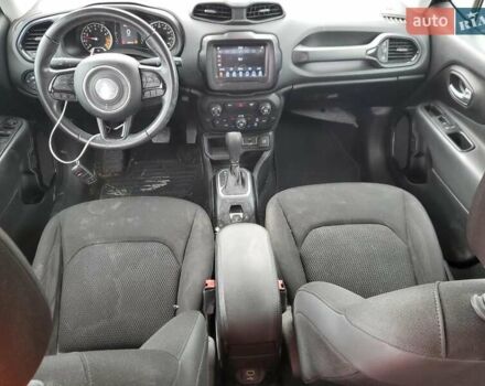 Джип Ренегат, об'ємом двигуна 2.36 л та пробігом 106 тис. км за 2900 $, фото 7 на Automoto.ua