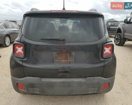 Джип Ренегат, об'ємом двигуна 2.36 л та пробігом 106 тис. км за 2900 $, фото 5 на Automoto.ua