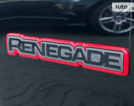 Джип Ренегат, об'ємом двигуна 2.36 л та пробігом 95 тис. км за 15500 $, фото 6 на Automoto.ua