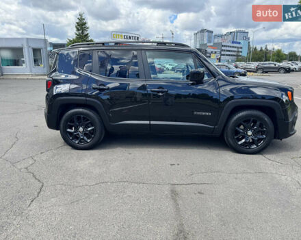 Джип Ренегат, объемом двигателя 2.36 л и пробегом 150 тыс. км за 12000 $, фото 4 на Automoto.ua