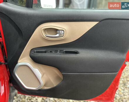 Джип Ренегат, об'ємом двигуна 2.4 л та пробігом 117 тис. км за 9700 $, фото 19 на Automoto.ua