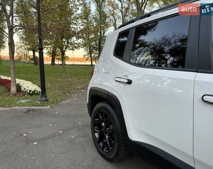 Джип Ренегат, объемом двигателя 2.36 л и пробегом 90 тыс. км за 13777 $, фото 19 на Automoto.ua