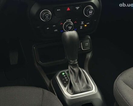 Джип Ренегат, объемом двигателя 2.4 л и пробегом 79 тыс. км за 15500 $, фото 26 на Automoto.ua