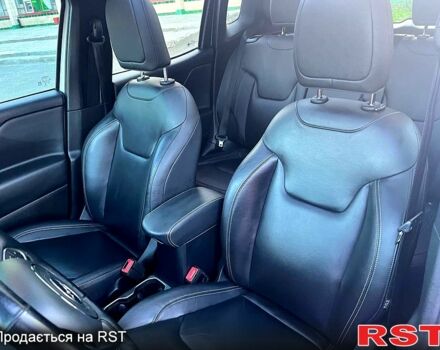 Джип Ренегат, объемом двигателя 1.3 л и пробегом 109 тыс. км за 16500 $, фото 3 на Automoto.ua