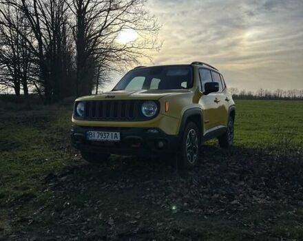 Желтый Джип Ренегат, объемом двигателя 2.36 л и пробегом 187 тыс. км за 12500 $, фото 11 на Automoto.ua