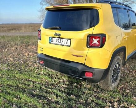 Желтый Джип Ренегат, объемом двигателя 2.36 л и пробегом 187 тыс. км за 12500 $, фото 7 на Automoto.ua