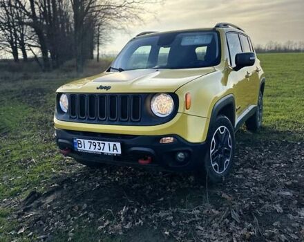 Желтый Джип Ренегат, объемом двигателя 2.36 л и пробегом 187 тыс. км за 12500 $, фото 1 на Automoto.ua
