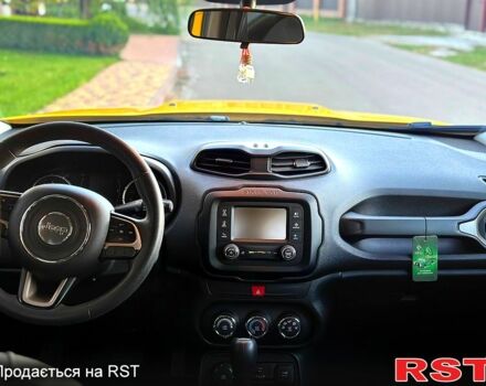 Жовтий Джип Ренегат, об'ємом двигуна 2.4 л та пробігом 194 тис. км за 11600 $, фото 3 на Automoto.ua