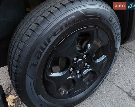 Жовтий Джип Ренегат, об'ємом двигуна 2.36 л та пробігом 78 тис. км за 11700 $, фото 21 на Automoto.ua