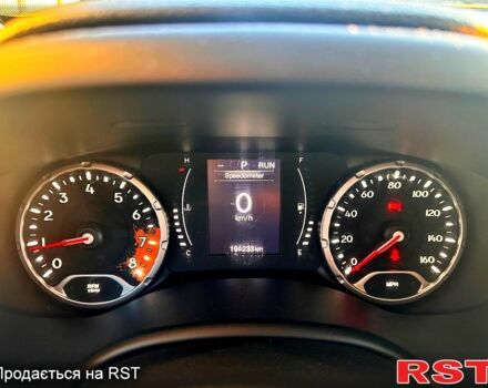 Жовтий Джип Ренегат, об'ємом двигуна 2.4 л та пробігом 194 тис. км за 11600 $, фото 5 на Automoto.ua