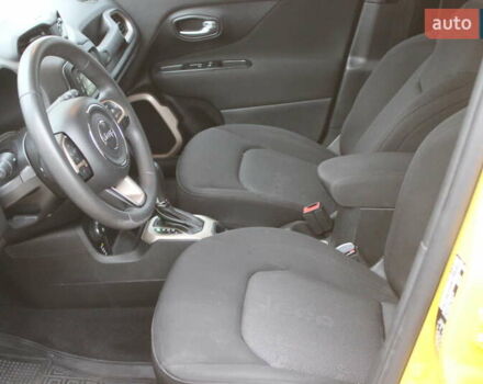 Желтый Джип Ренегат, объемом двигателя 2.36 л и пробегом 197 тыс. км за 11999 $, фото 19 на Automoto.ua