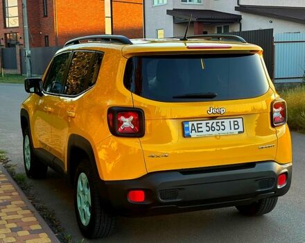 Жовтий Джип Ренегат, об'ємом двигуна 2.4 л та пробігом 194 тис. км за 11600 $, фото 1 на Automoto.ua