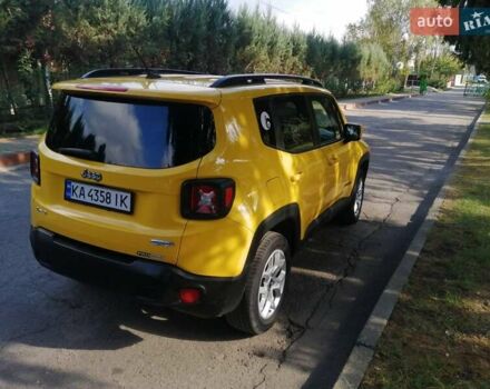 Желтый Джип Ренегат, объемом двигателя 2.36 л и пробегом 173 тыс. км за 11650 $, фото 2 на Automoto.ua