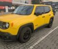 Желтый Джип Ренегат, объемом двигателя 2.36 л и пробегом 123 тыс. км за 14100 $, фото 1 на Automoto.ua
