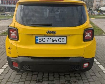 Желтый Джип Ренегат, объемом двигателя 2.36 л и пробегом 123 тыс. км за 14100 $, фото 5 на Automoto.ua