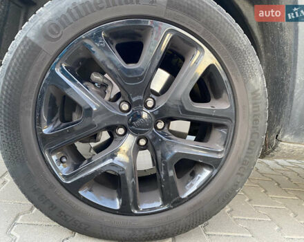 Желтый Джип Ренегат, объемом двигателя 2.36 л и пробегом 88 тыс. км за 13599 $, фото 11 на Automoto.ua