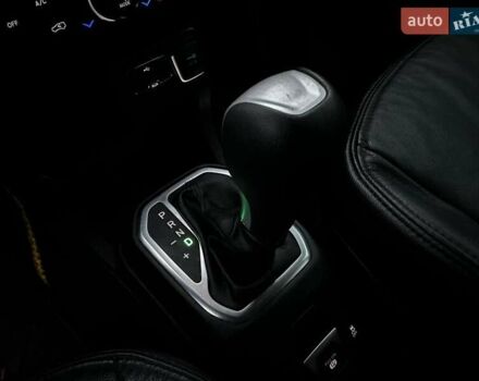 Желтый Джип Ренегат, объемом двигателя 2.36 л и пробегом 112 тыс. км за 14000 $, фото 29 на Automoto.ua