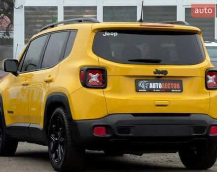 Желтый Джип Ренегат, объемом двигателя 2.36 л и пробегом 112 тыс. км за 14000 $, фото 6 на Automoto.ua