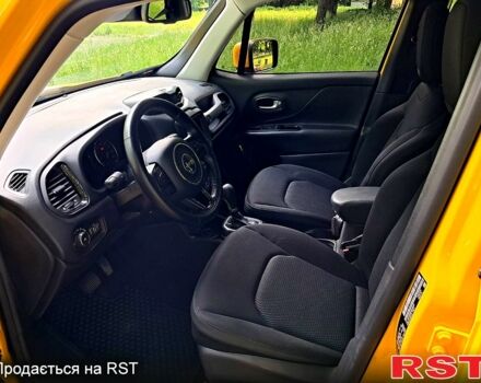 Желтый Джип Ренегат, объемом двигателя 2.4 л и пробегом 98 тыс. км за 13999 $, фото 8 на Automoto.ua