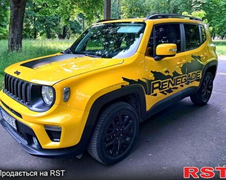 Желтый Джип Ренегат, объемом двигателя 2.4 л и пробегом 98 тыс. км за 13999 $, фото 5 на Automoto.ua