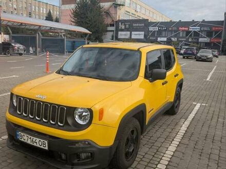 Желтый Джип Ренегат, объемом двигателя 2.36 л и пробегом 123 тыс. км за 14100 $, фото 1 на Automoto.ua