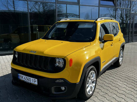 Джип Ренегат 2018 у Рівному на Automoto.ua Жовтий Джип Ренегат, об'ємом двигуна 2.36 л та пробігом 104 тис. км за 13000 $, фото 1 на Automoto.ua