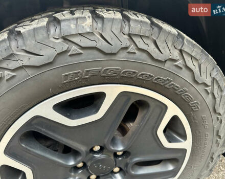 Сірий Джип Ренегат, об'ємом двигуна 2.36 л та пробігом 91 тис. км за 14000 $, фото 15 на Automoto.ua