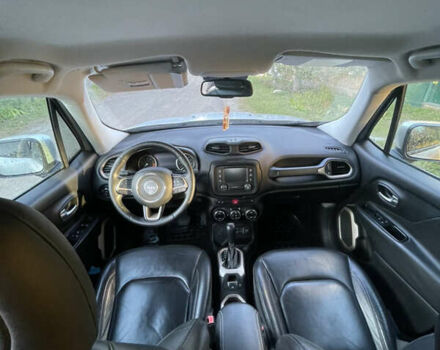 Джип Ренегат 2015 у Чернігові на Automoto.ua Сірий Джип Ренегат, об'ємом двигуна 2.4 л та пробігом 174 тис. км за 11300 $, фото 15 на Automoto.ua