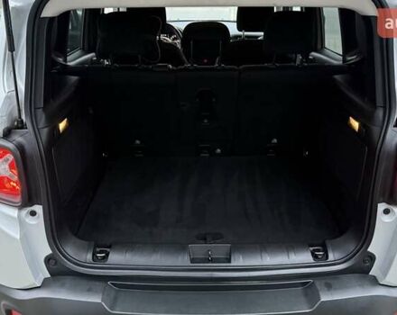 Серый Джип Ренегат, объемом двигателя 2.36 л и пробегом 153 тыс. км за 12499 $, фото 29 на Automoto.ua