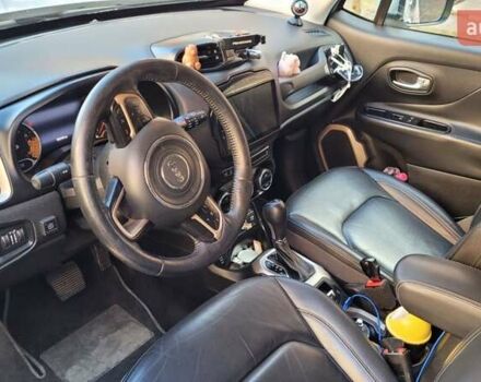 Сірий Джип Ренегат, об'ємом двигуна 2.36 л та пробігом 93 тис. км за 14000 $, фото 24 на Automoto.ua