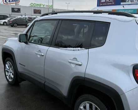 Серый Джип Ренегат, объемом двигателя 2.36 л и пробегом 190 тыс. км за 11000 $, фото 15 на Automoto.ua