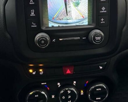 Серый Джип Ренегат, объемом двигателя 2.36 л и пробегом 179 тыс. км за 12700 $, фото 7 на Automoto.ua